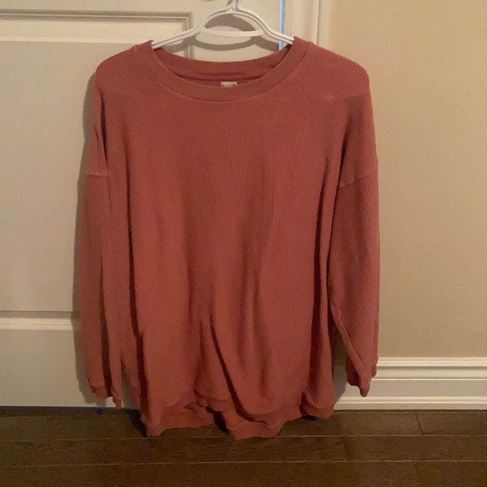 Oversized aside crew neck